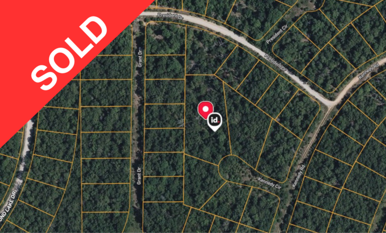 LARGE 1.13 Acres Cul-de-Sac Lot In The Ozarks